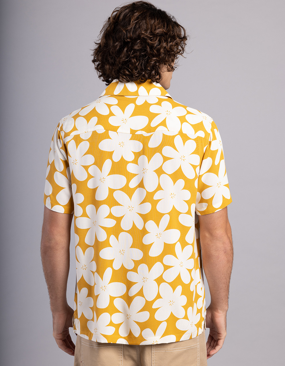 RSQ Mens Far Out Floral Button Up Shirt - GOLD