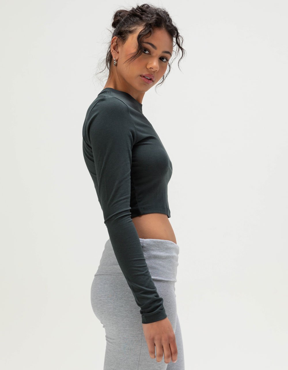 NIKE Sportswear Chill Knit Womens Long Sleeve Crop Tee - DK GREEN