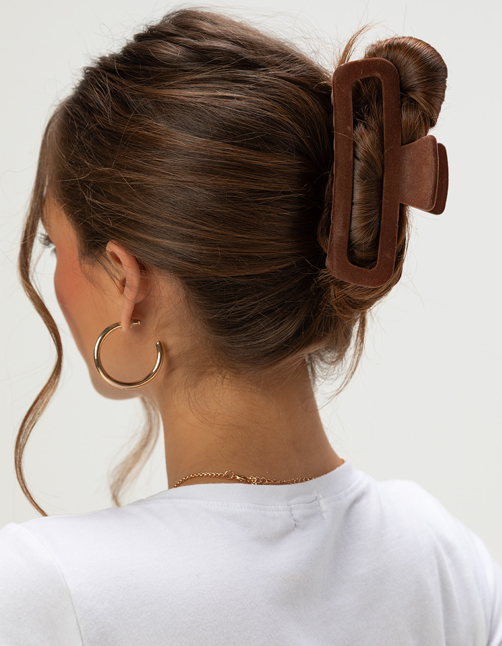 FULL TILT Oversized Velvet Claw Clip - BROWN