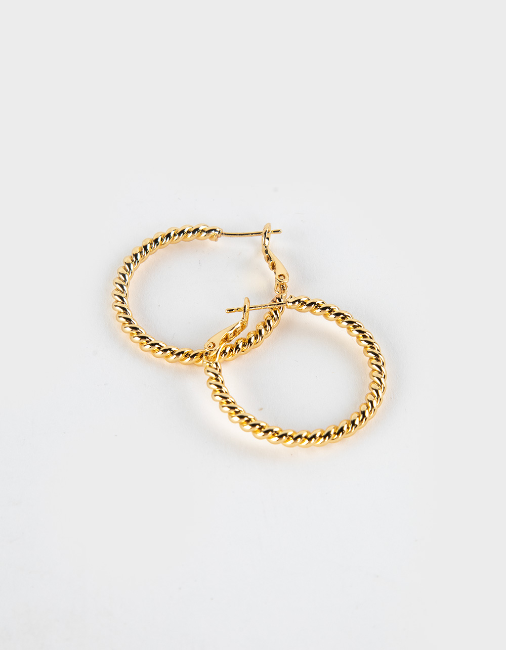 DO EVERYTHING IN LOVE 14K Gold Dipped Omega Closure Textured Hoop Earrings