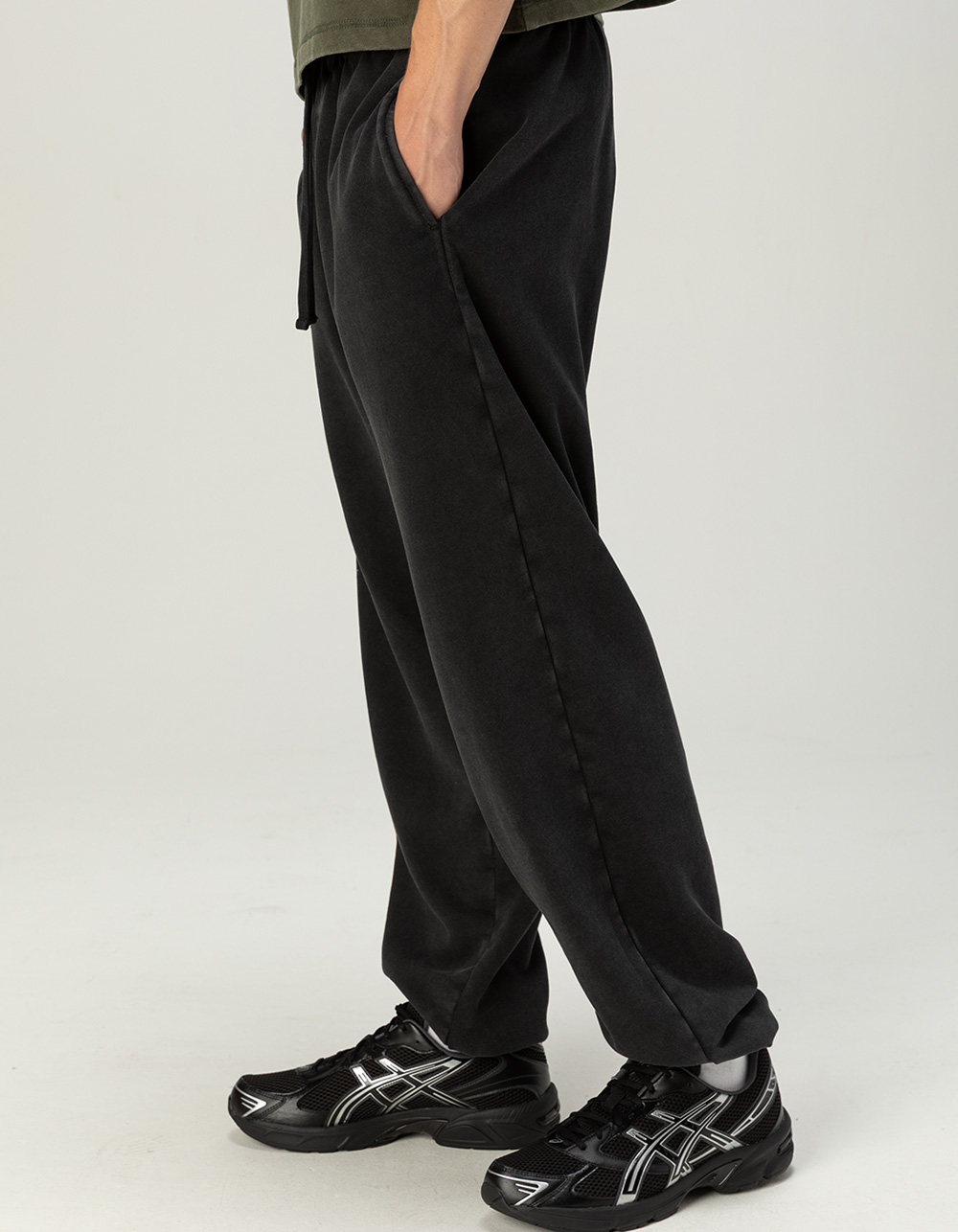 RSQ Mens Baggy Sweatpants - BLACK