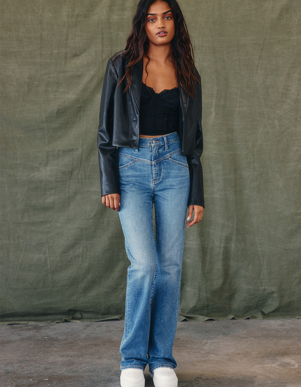 Women's Flare Jeans | Tillys