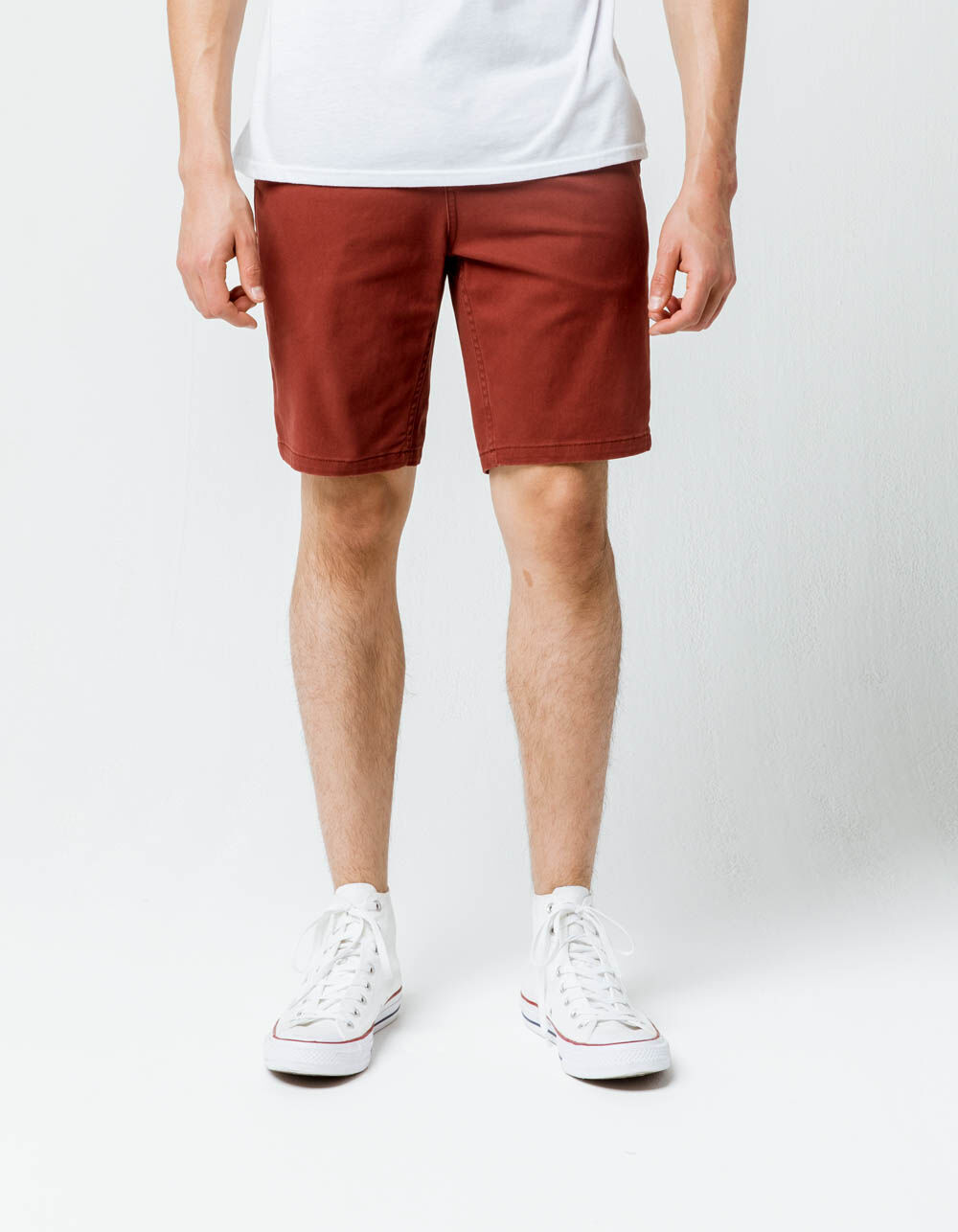 CHARLES AND A HALF Lincoln Stretch Rust Mens Shorts image number 2