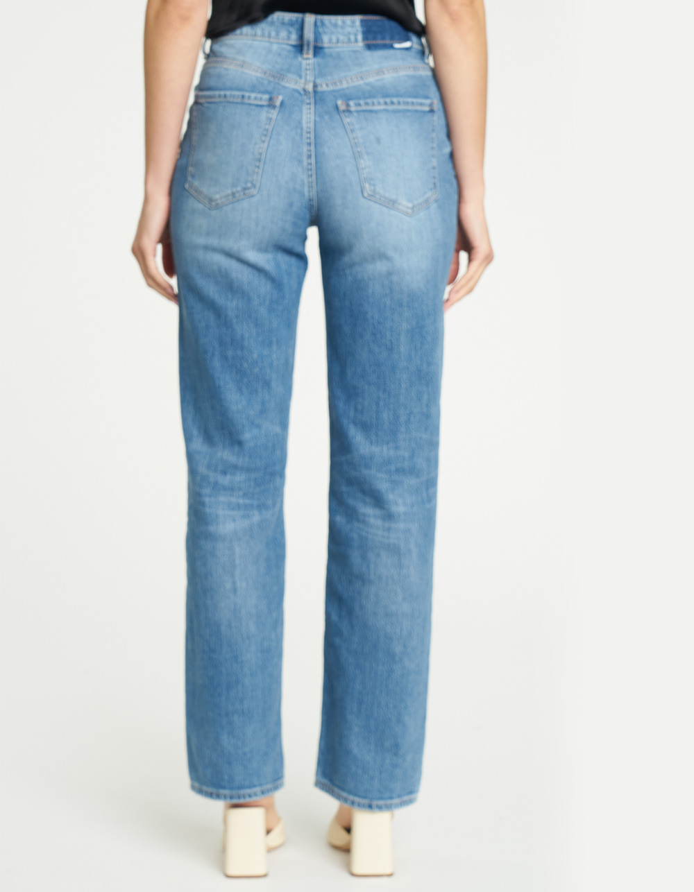 DAZE Sundaze Crossover Womens Jeans - MEDIUM WASH | Tillys