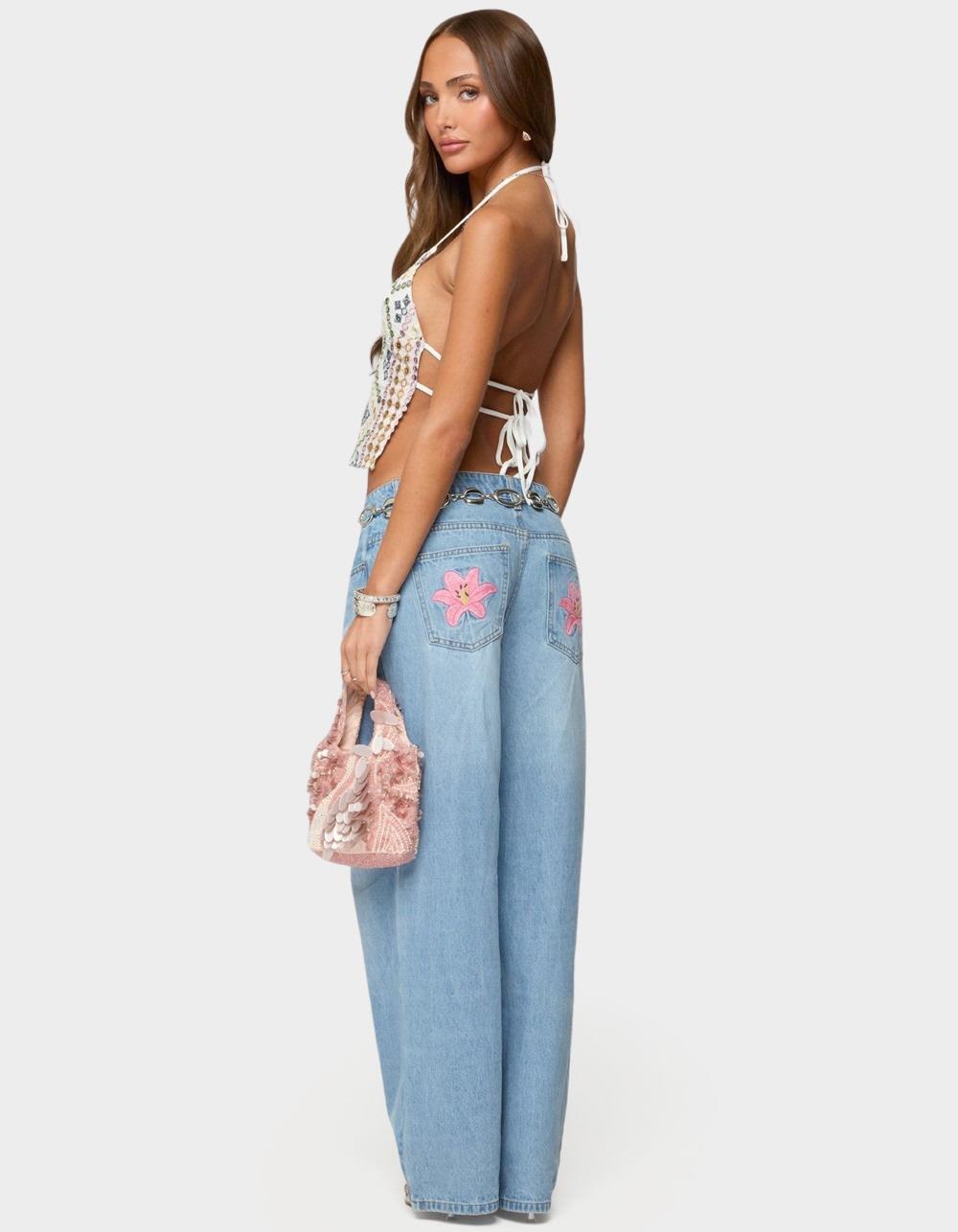 EDIKTED Mirra Embroidered Flower Low Rise Jeans - BLUE