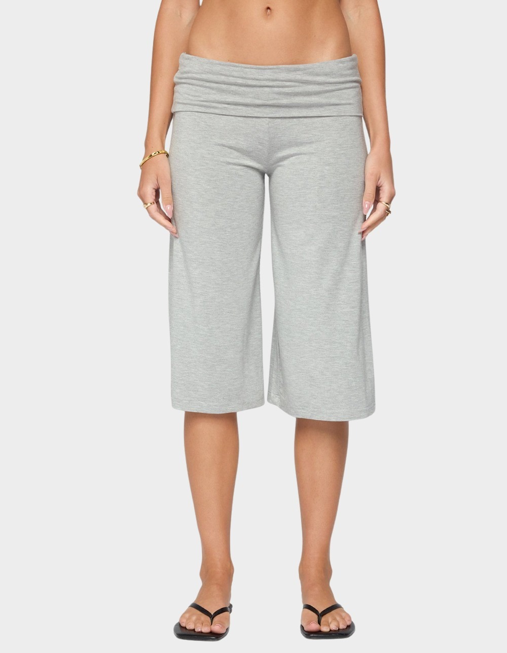 EDIKTED Shirly Wide Leg Foldover Capri Pants - GRAY