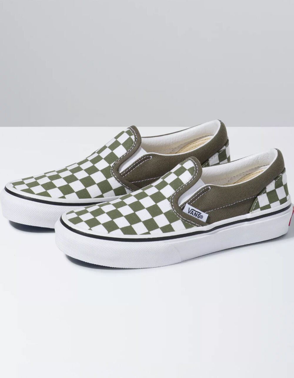 VANS Checkerboard Classic Slip-On Kids Shoes - GRAPE LEAF/TRUE WHITE ...
