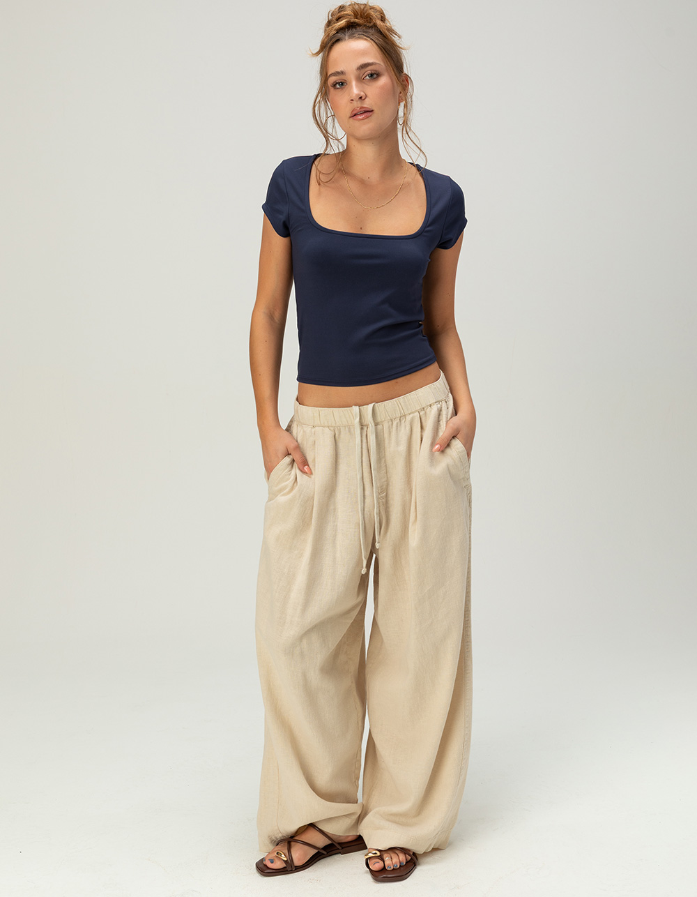 TILLYS Butter Soft Womens Square Neck Tee