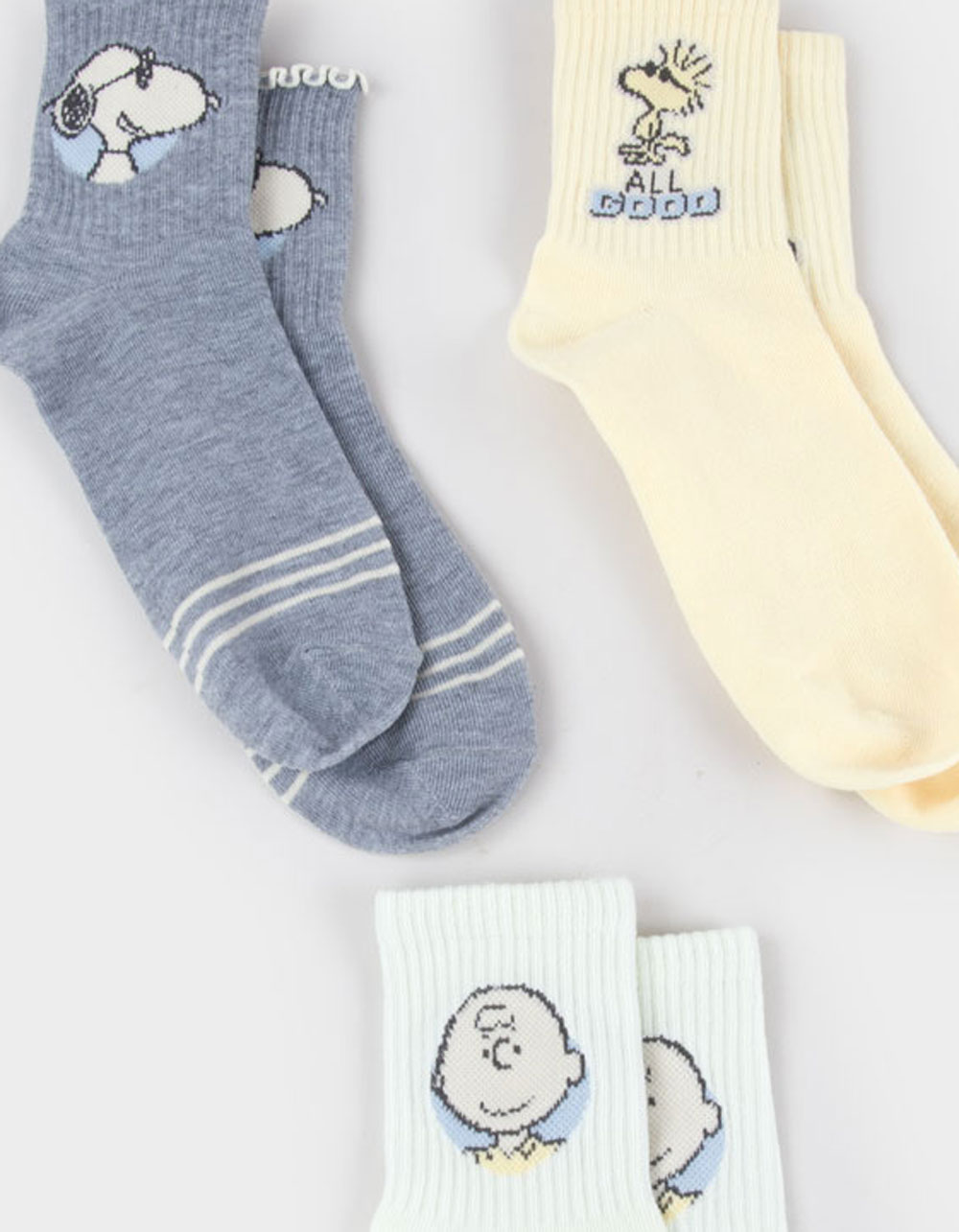 PEANUTS 3 Pack Womens Mid Crew Ruffle Socks - GRAY COMBO