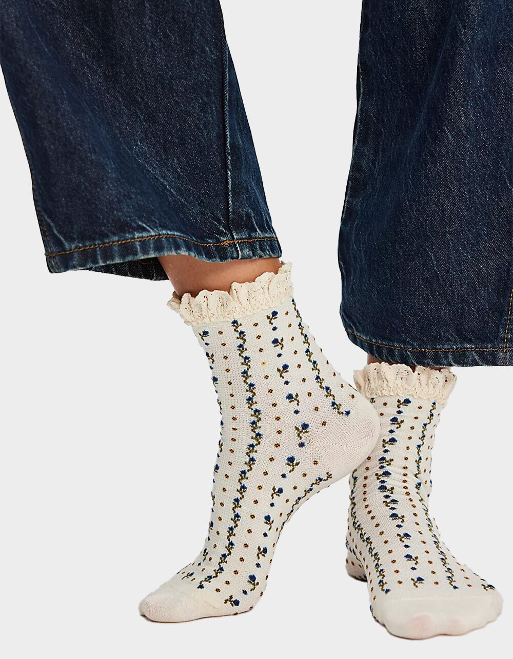 FREE PEOPLE Rosebud Womens Waffle Knit Ankle Socks