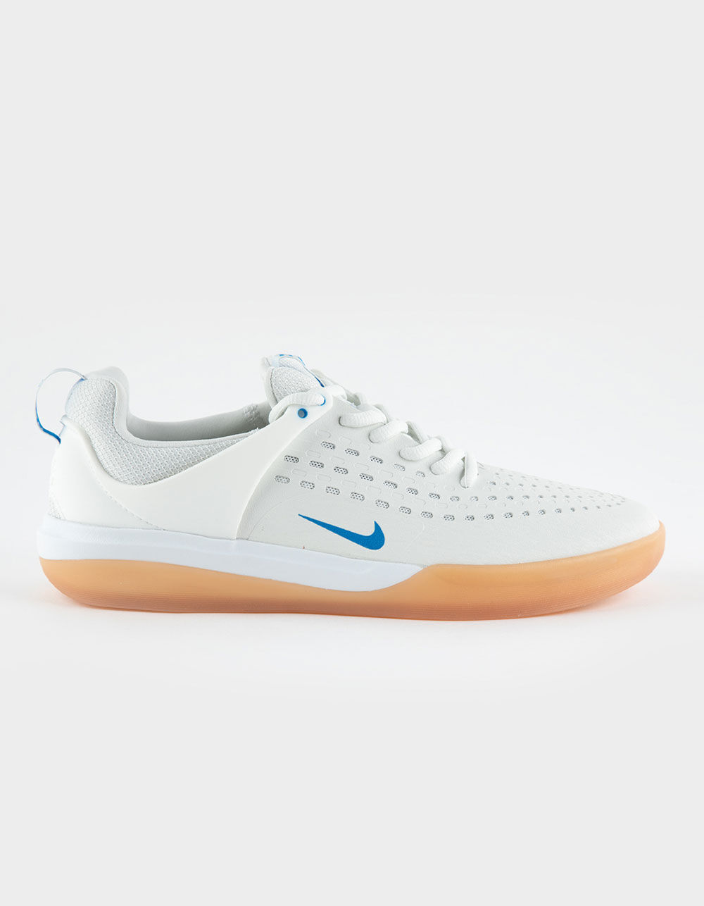 `NIKE