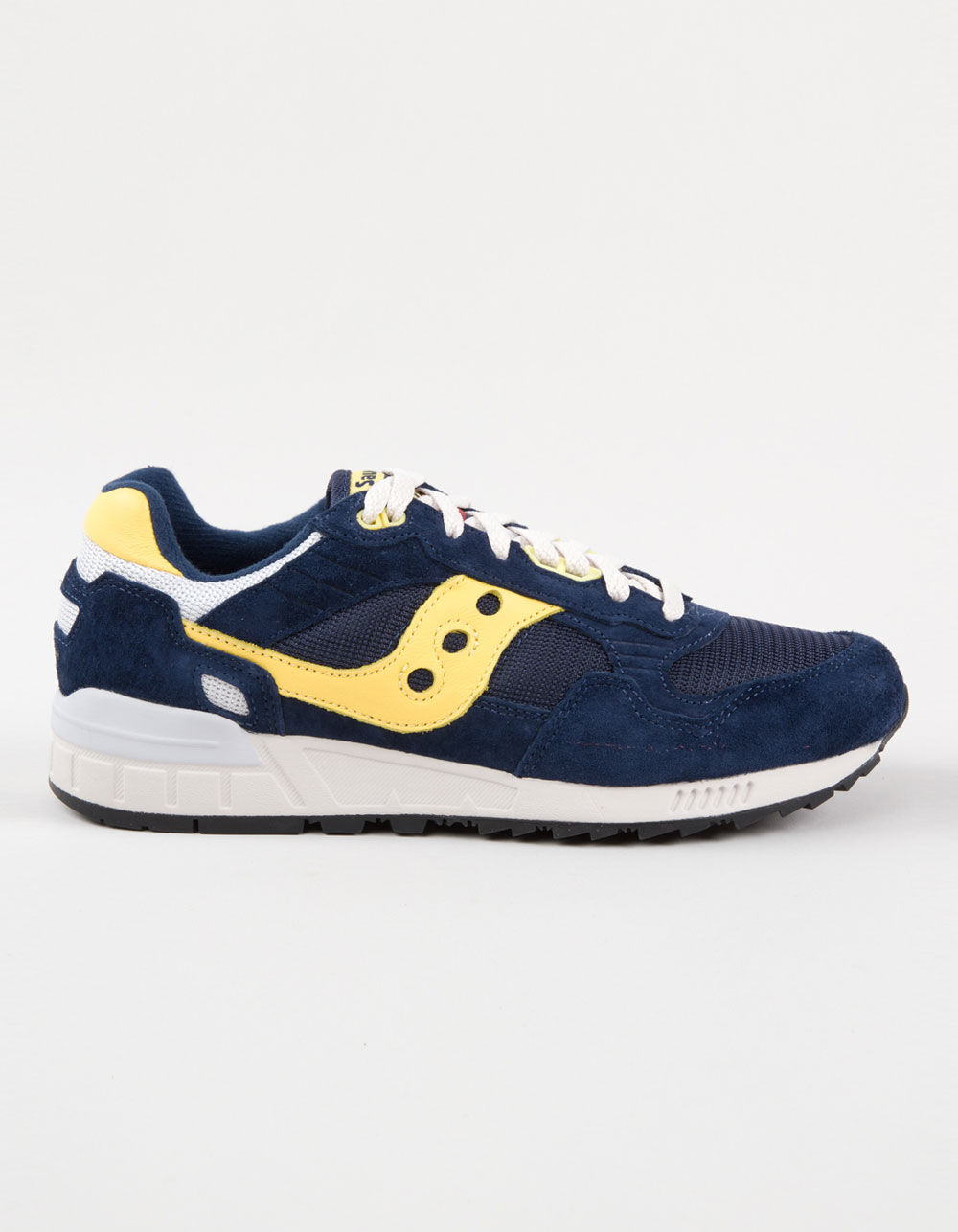 `SAUCONY