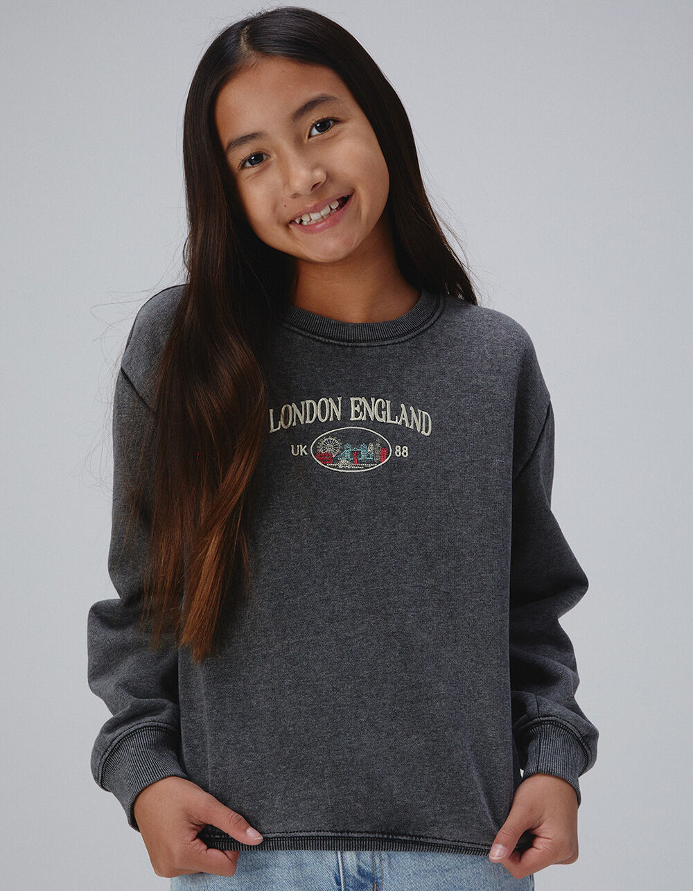 FULL TILT London Girls Washed Embroidered Crewneck Sweatshirt