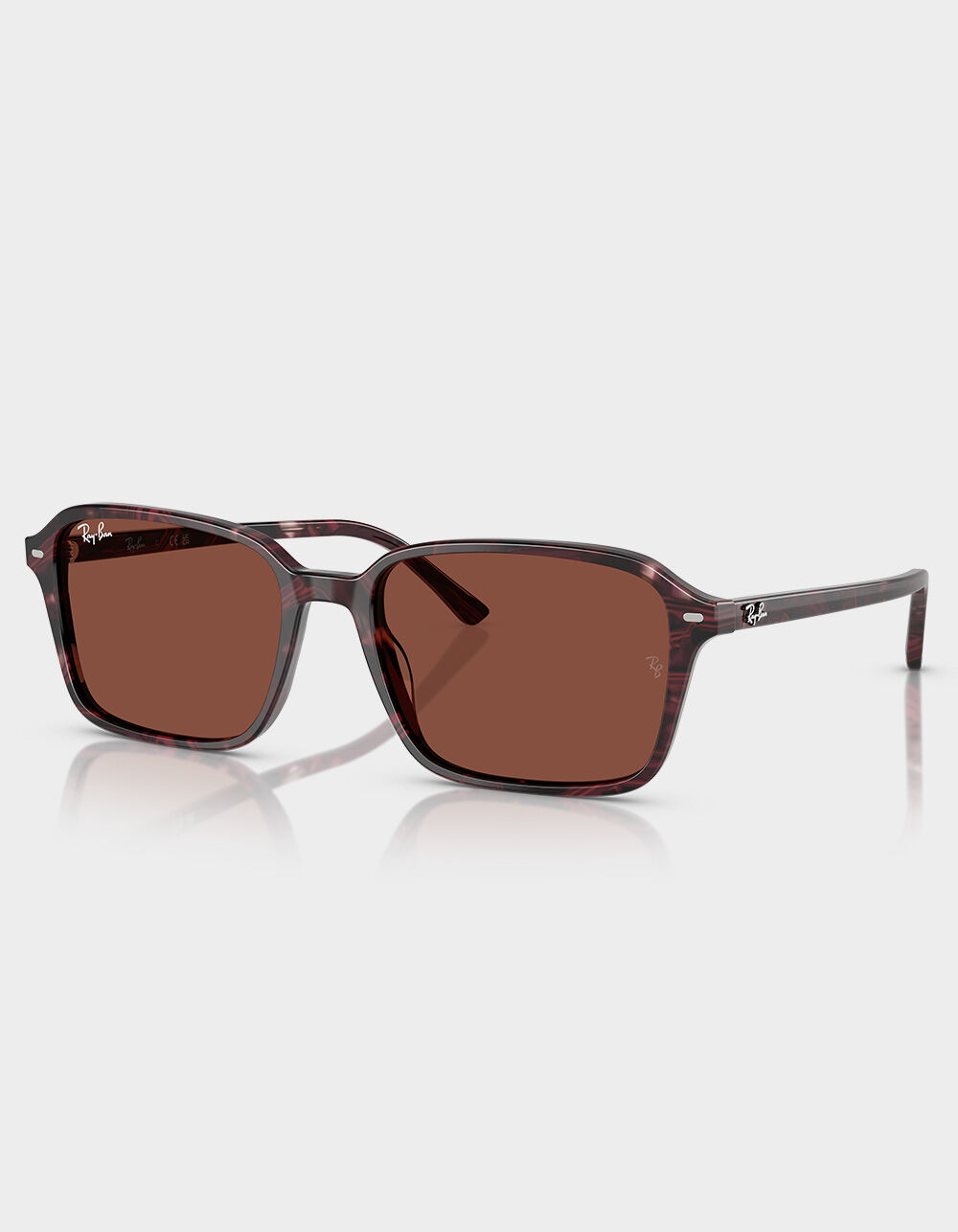 `Ray-Ban