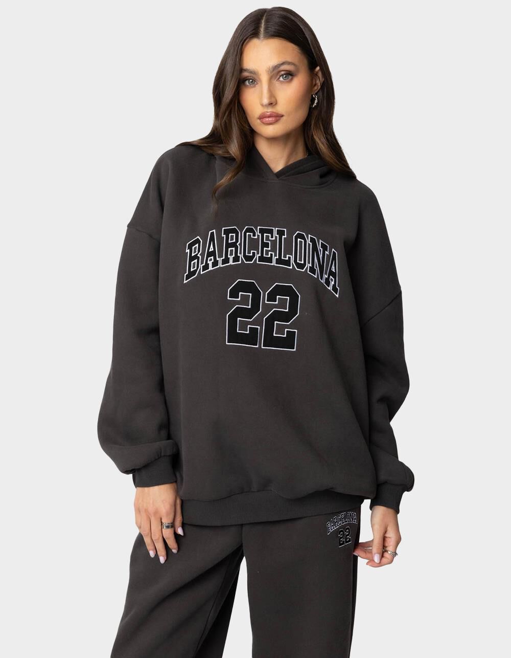 EDIKTED Barcelona Oversized Hoodie