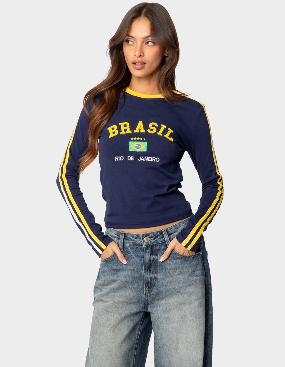 EDIKTED Brasil Embroidered Long Sleeve Tee