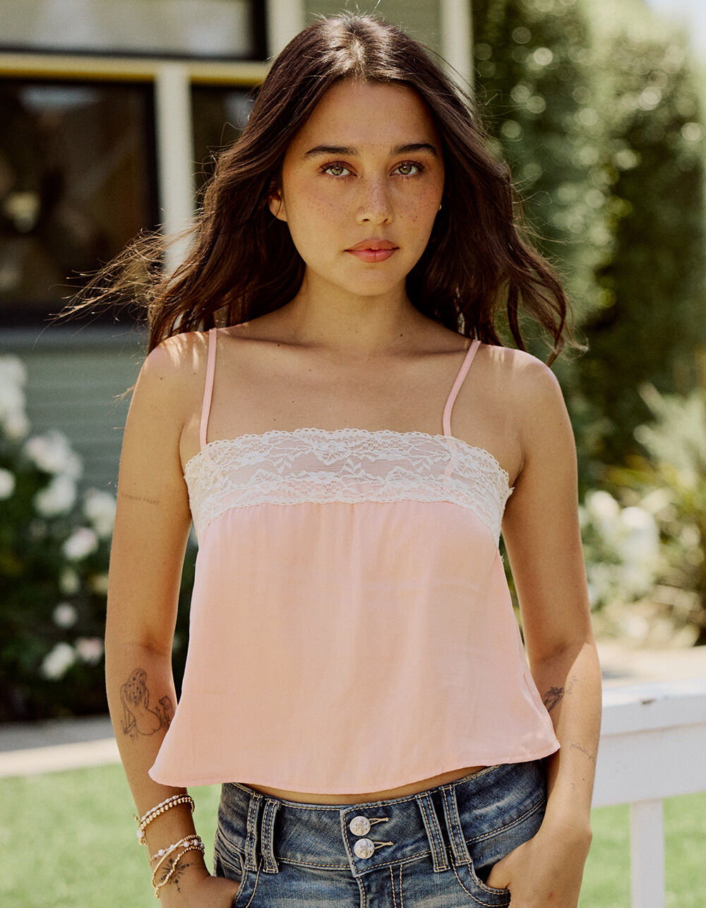 WEST OF MELROSE Womens Satin Cami