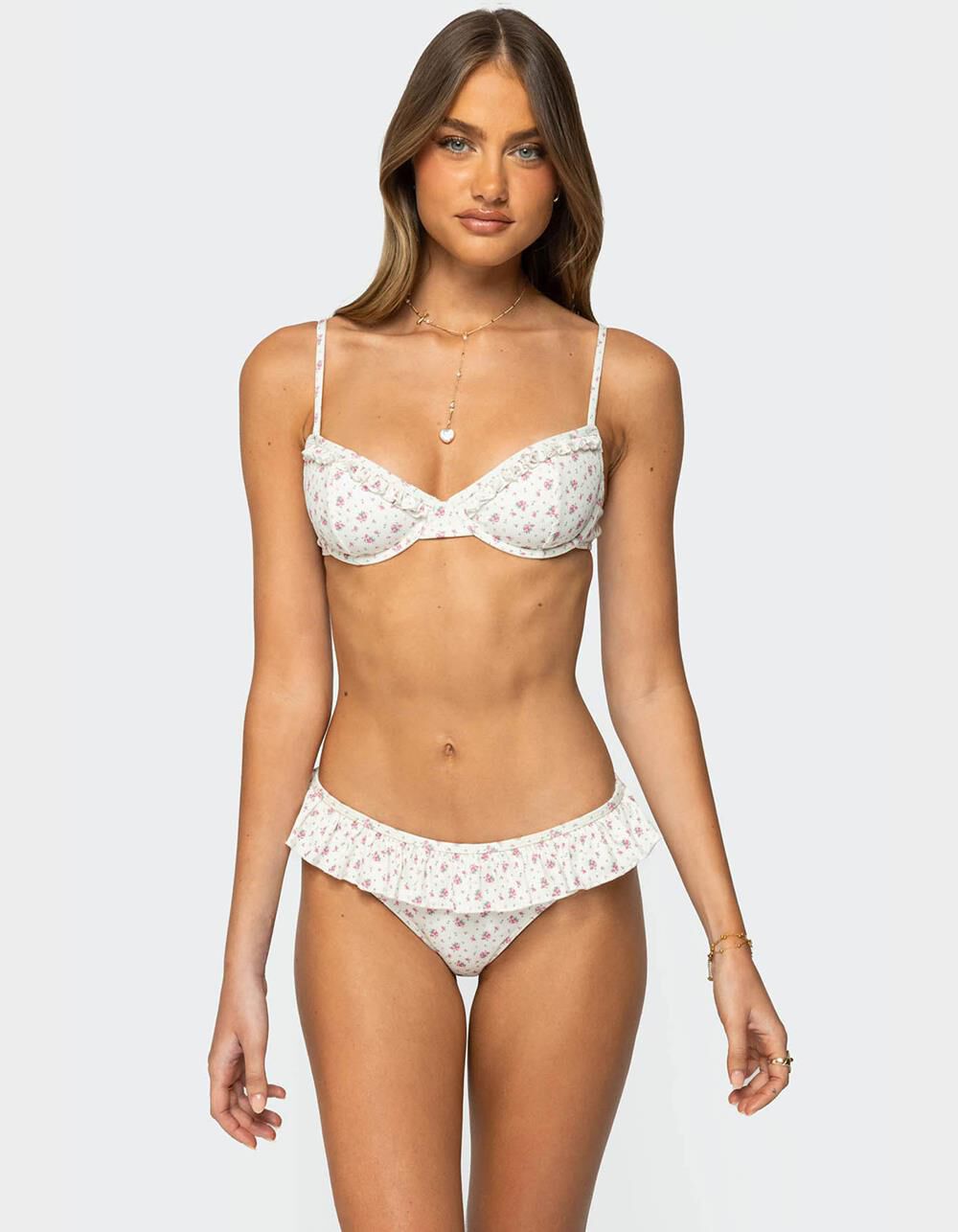 EDIKTED Amelia Cupped Bikini Top