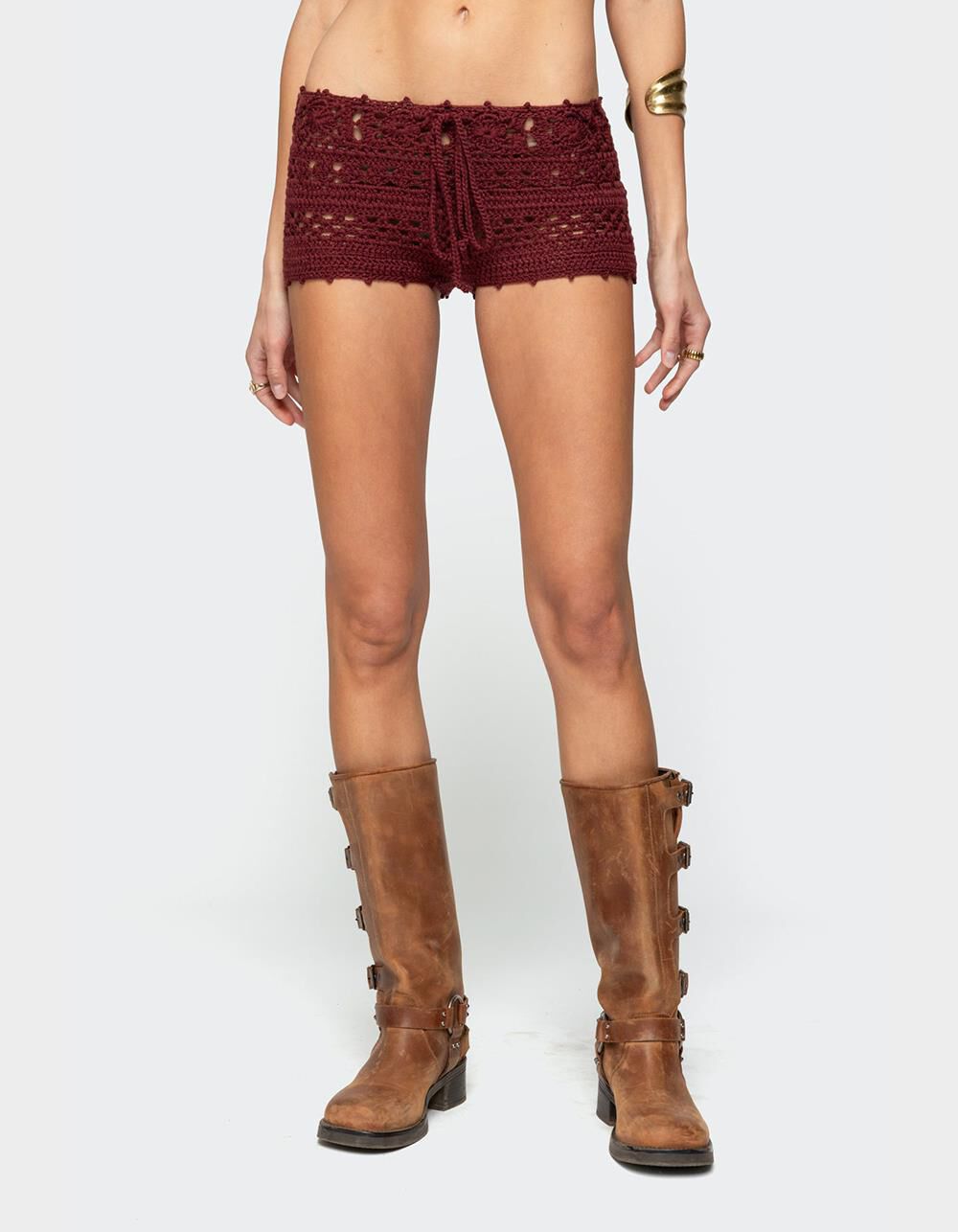 EDIKTED Kelani Crochet Shorts