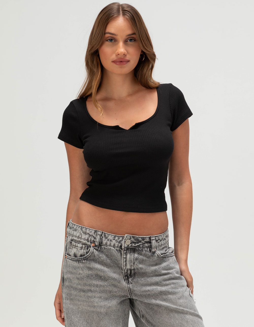 HEART & HIPS Notch Neck Womens Tee