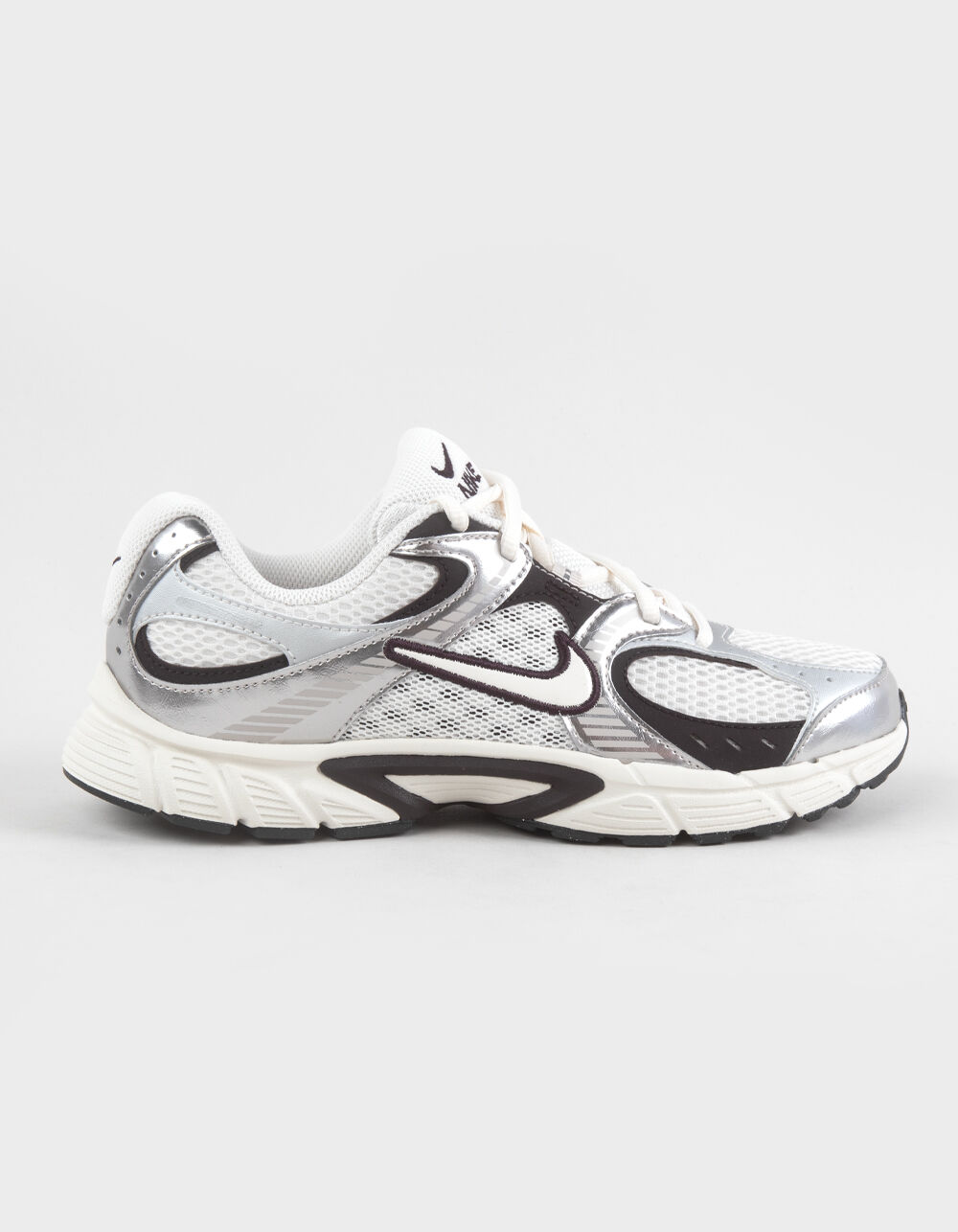 `NIKE