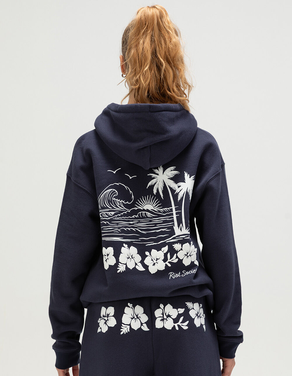 RIOT SOCIETY Beach Womens Hoodie