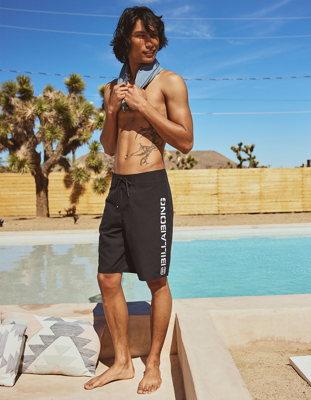 BILLABONG Throwback Mens Boardshorts