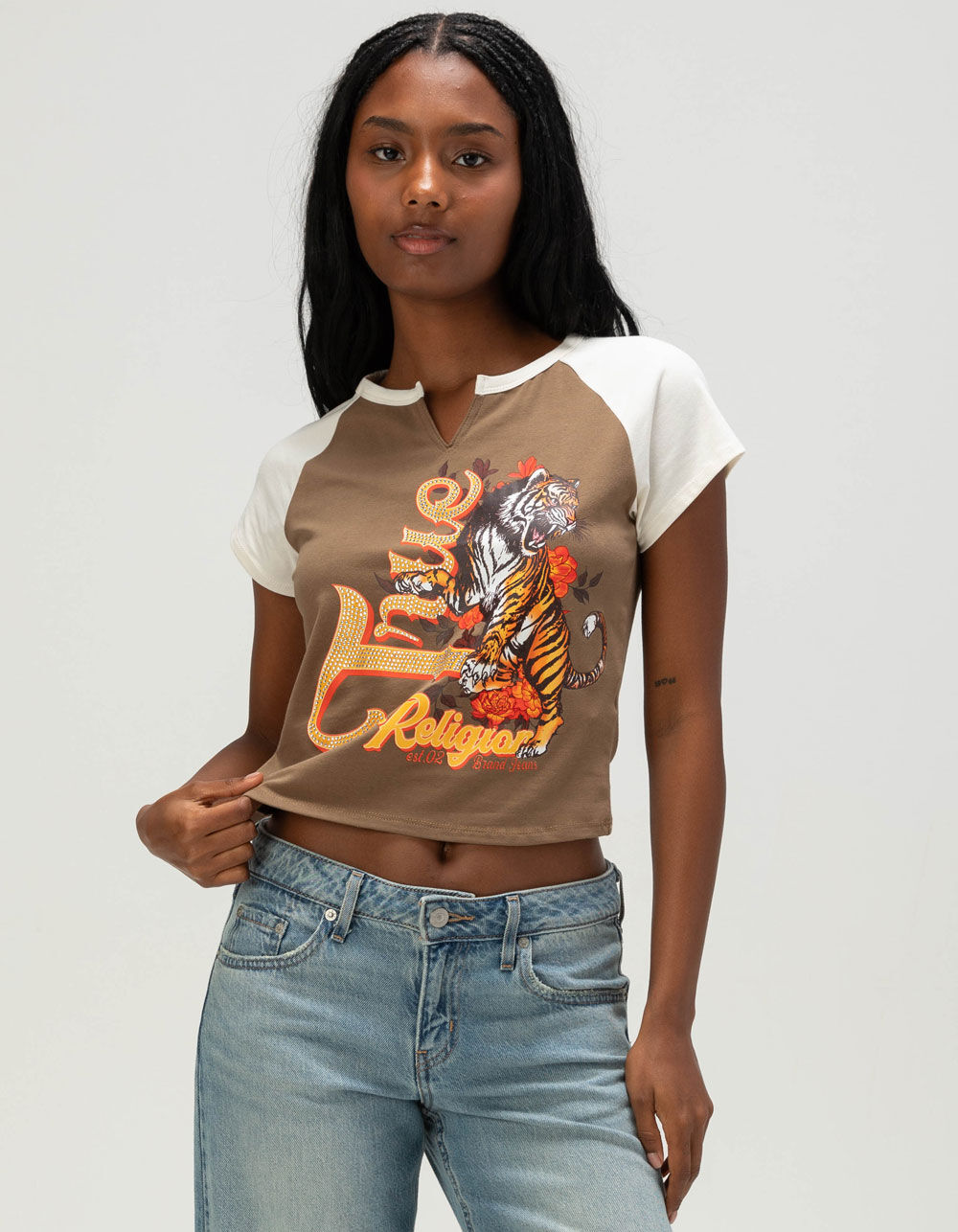 TRUE RELIGION Contrast Raglan Womens Notch Baby Tee