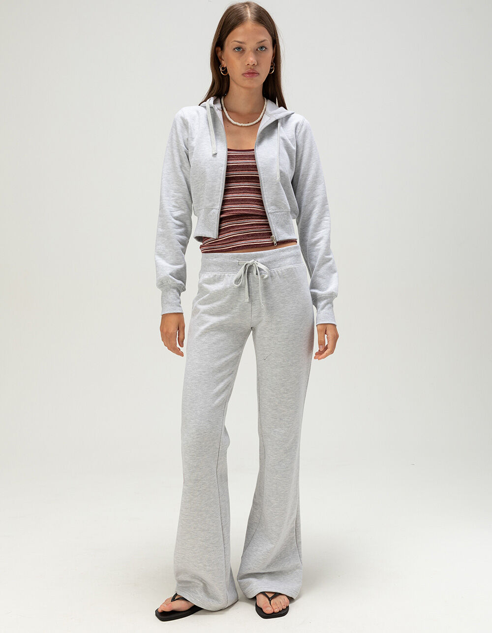 TILLYS Womens Bootcut Sweatpants