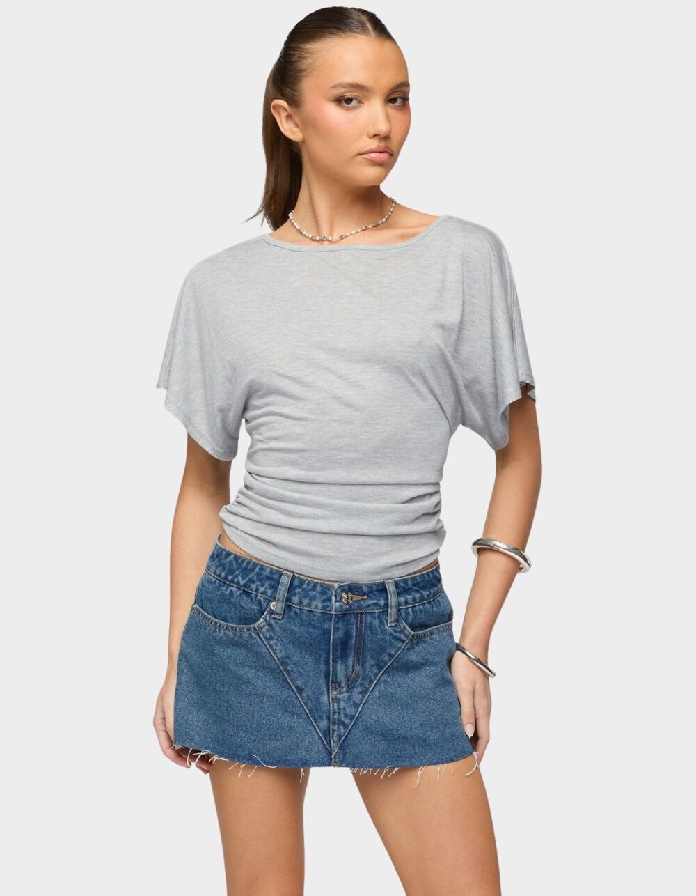 EDIKTED Abriana Ruched Waist Top