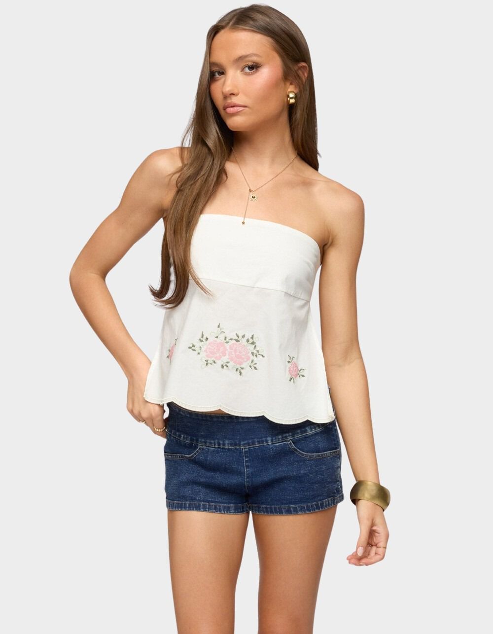 EDIKTED Shiri Floral Embroidered Backless Top