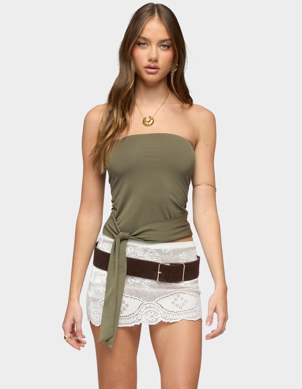 EDIKTED Gilly Tie Waist Strapless Top
