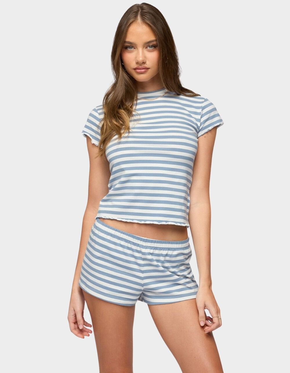 EDIKTED Aubrie Striped Tee