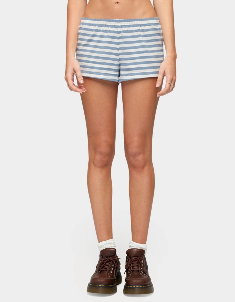 EDIKTED Aubrie Striped Shorts