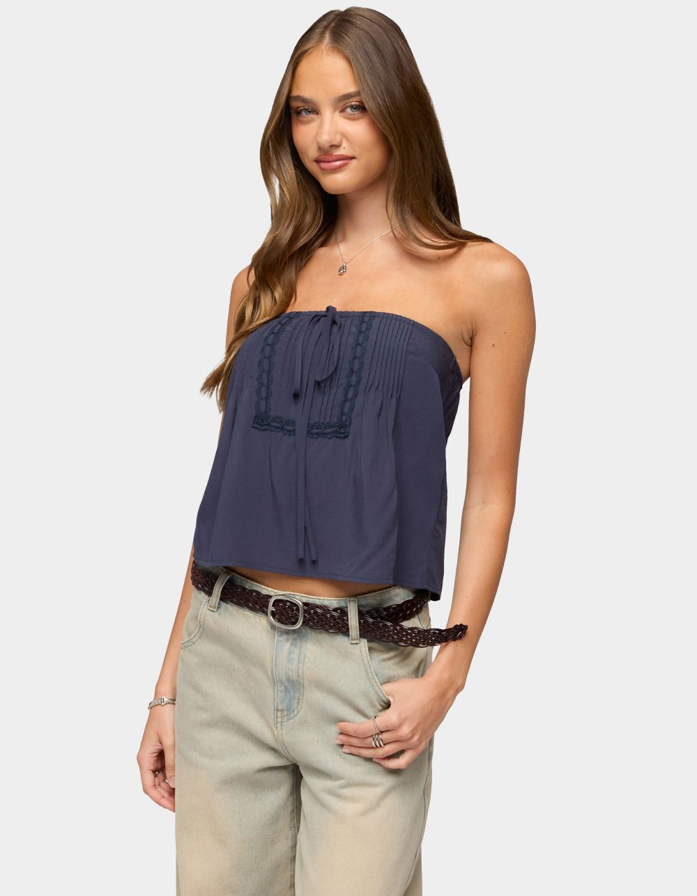 EDIKTED Joycee Tie Front Strapless Top