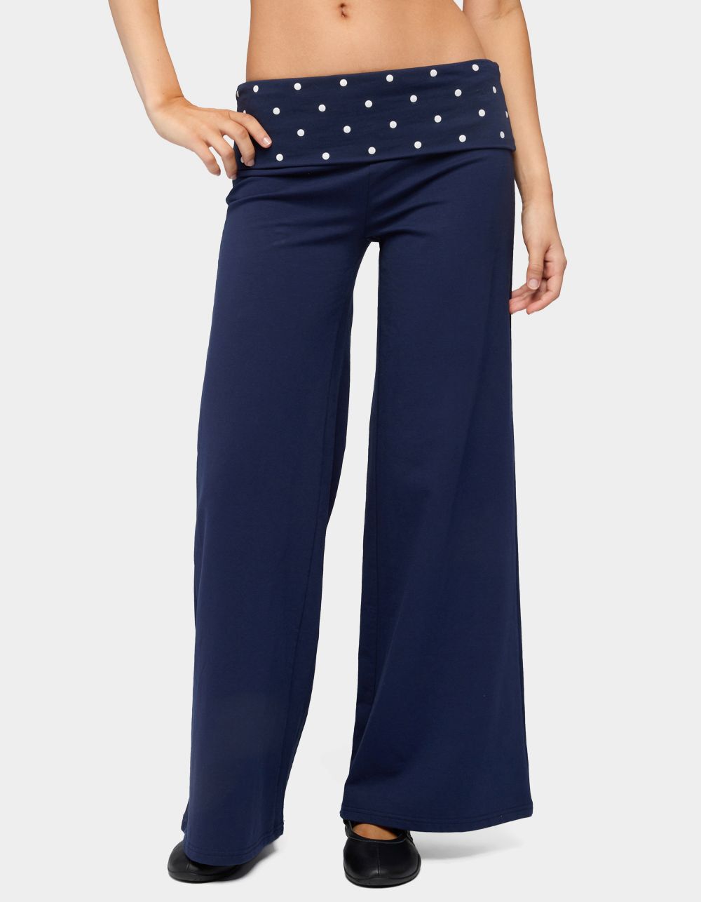 EDIKTED Petite Reeva Polka Dot Foldover Pants
