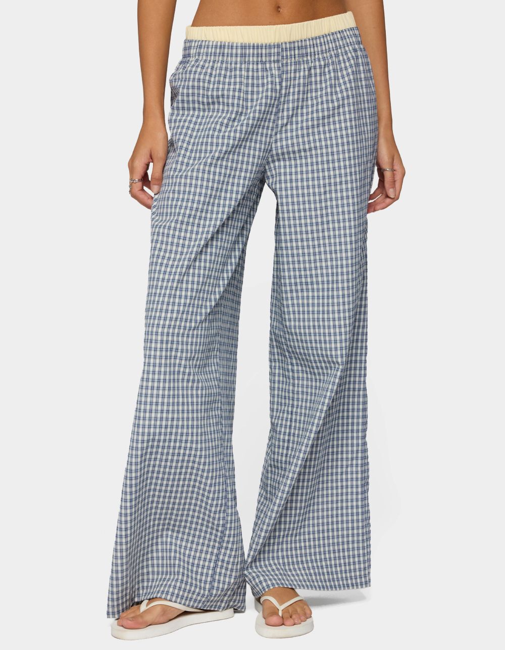 EDIKTED Indya Contrast Plaid Wide Leg Pants